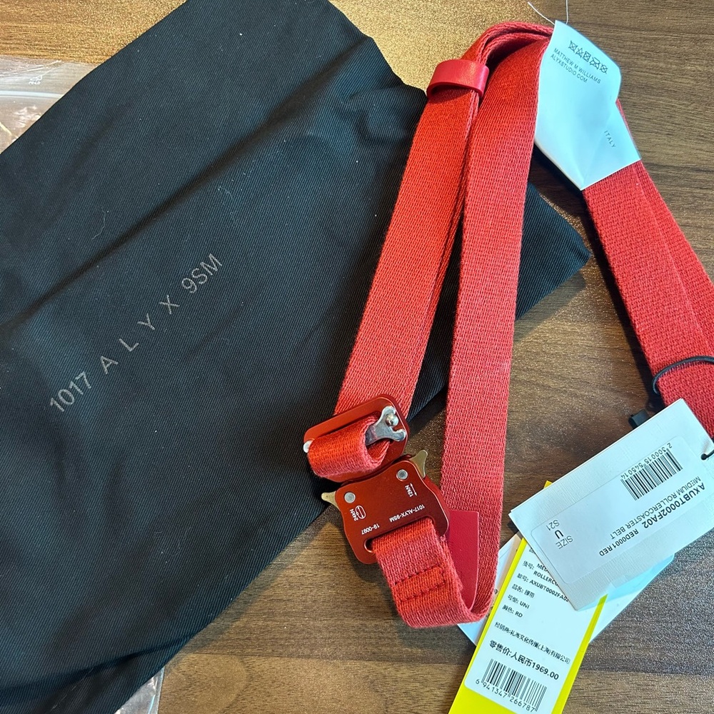 Alyx 1017 9sm medium double buckle red belt belt